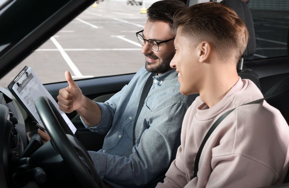 Conduite accompagnée : préparer son examen de permis avec efficacité