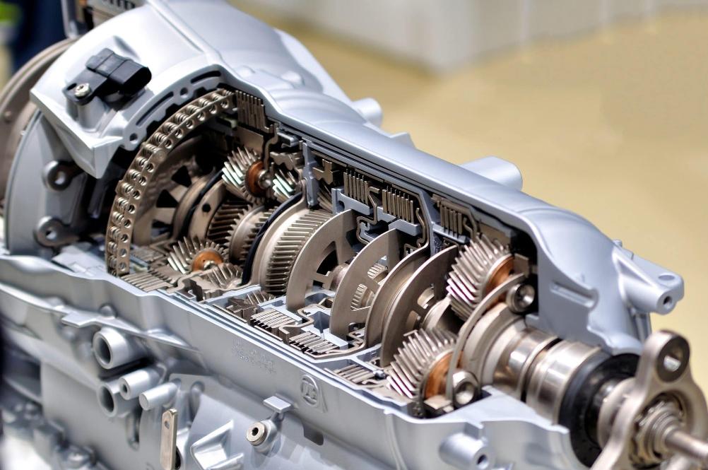 Boîtes de vitesses et transmissions