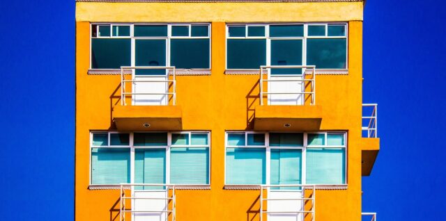 découvrez nos appartements de vacances confortables et entièrement équipés, parfaits pour un séjour inoubliable en famille ou entre amis. profitez d’un emplacement idéal, de tarifs attractifs et de services sur mesure pour des vacances réussies.