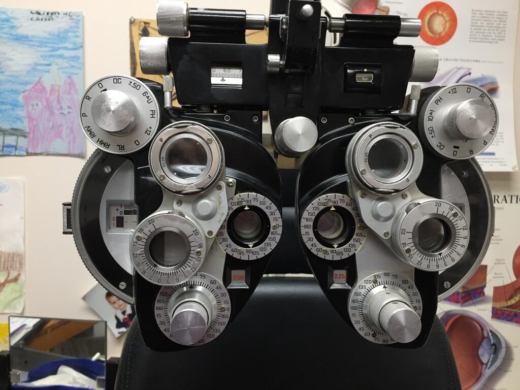 la myopie est un trouble de la vision qui rend floue la perception des objets éloignés. découvrez ses causes, symptômes et solutions pour améliorer votre vue.